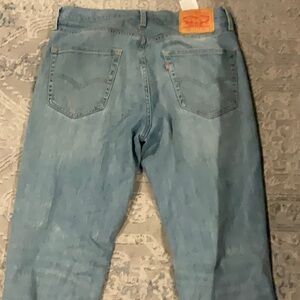 Light Blue Straight Levi Jeans with Standard Waistband and Belt Loops